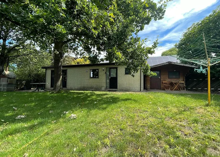 Chalet With Scenic Terrace